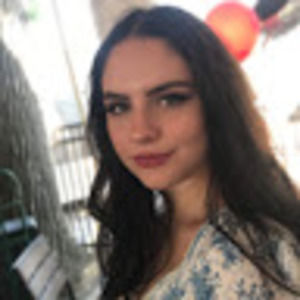 Meet your Posher, Alicia